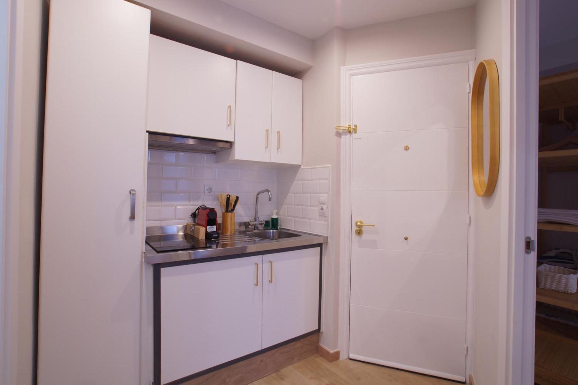 Budget Beach Studio 14 Калонжа Екстер'єр фото